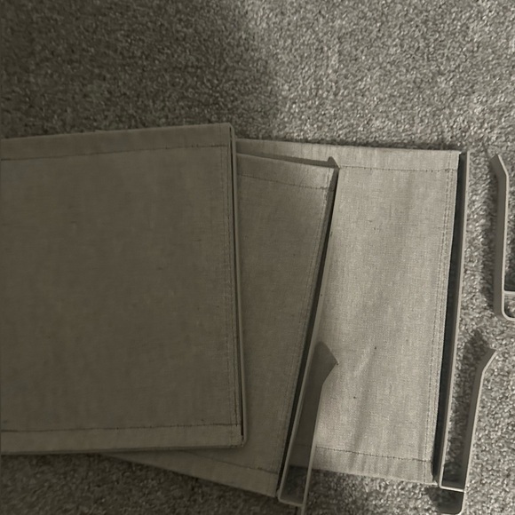 Shelf Dividers Light Gray - Brightroom™‎ (pack contains 2 dividers) - Picture 6 of 7